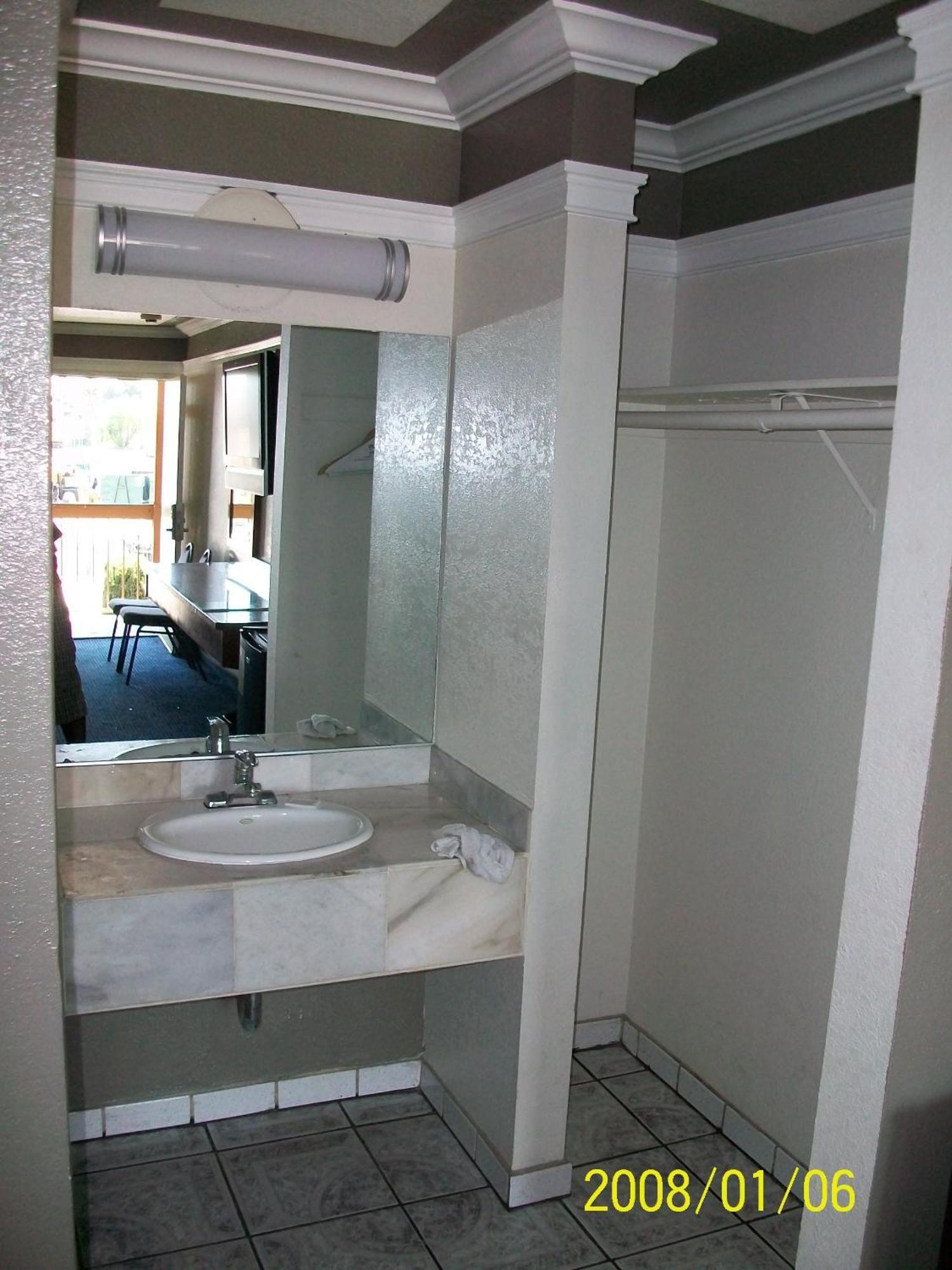 Rodeway Inn Commerce - Los Angeles Chambre photo